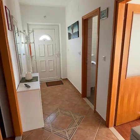 Apartment Oliva