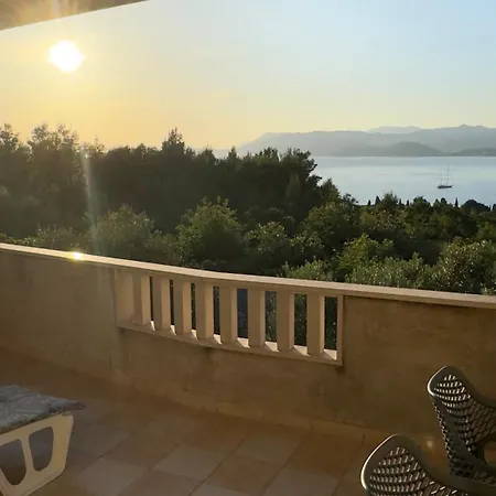 Oliva Apartment *